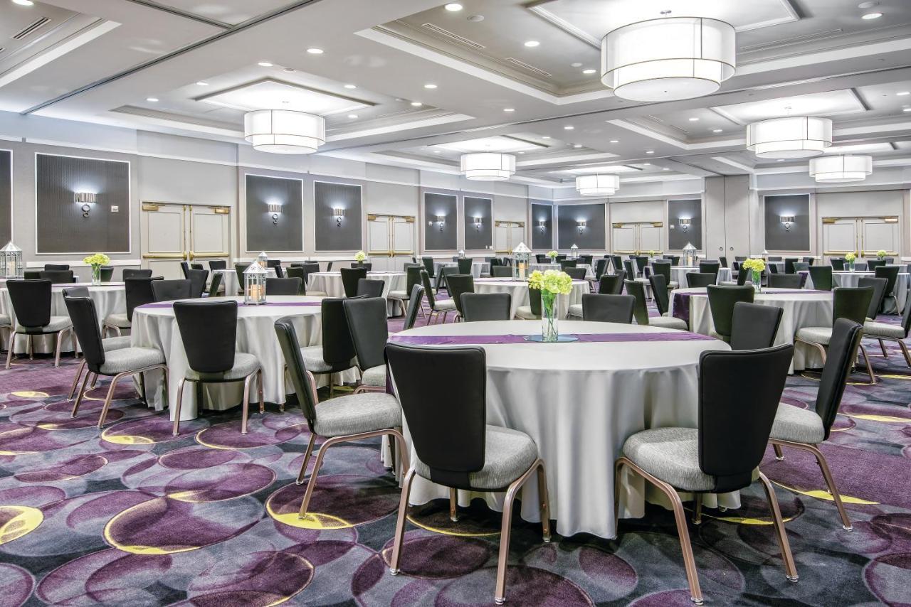 La Quinta Inn & Suites By Wyndham San Antonio Riverwalk Bagian luar foto